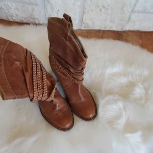 Dingo Boots